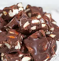 Kahve yanı tarifleri - Fudge tatlısı