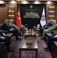 Kara Kuvvetleri Komutanı Tokel ve Bakan Yardımcısı Ayhan Vali Çiçek'e ziyaret etti