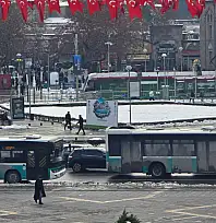 Kayseri Cumhuriyet Meydanı'na yerleştirildi ilgi odağı oldu!