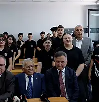 Kayseri'de 320 bin öğrenci tatile çıktı! Büyükkılıç'tan geleceğe dair dikkat çeken mesaj