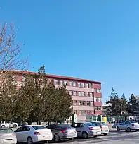 Kayseri'de 7 öğrenci zehirlenme şüphesiyle hastaneye kaldırıldı!