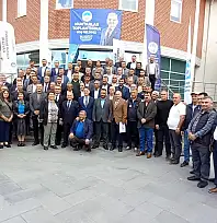 Kayseri'de 77 muhtar Memduh Büyükkılıç'ın karşısına çıktı!