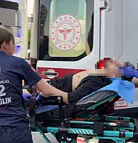 Kayseri'de AVM önünde panik! Kalabalığın ortasında bıçaklı kavga