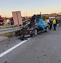 Kayseri'de düğün konvoyu kabusa döndü! Gelin aracındaki feci kazada acı kayıp
