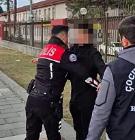Kayseri'de ekipler alarmda: Okul çevresinde çok sayıda suç unsuru ele geçirildi!
