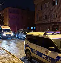 Kayseri'de gece saatlerinde bıçaklanan 17 yaşındaki çocuk binaya sığındı!