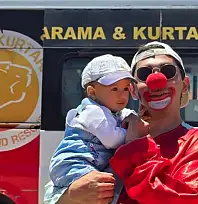 Kayseri'de Genç Anda dokunuşu! Çocuklar uçurtmalarla mezuniyeti kutladı