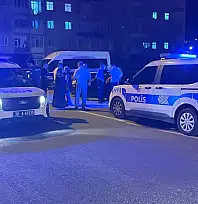 Kayseri'de gürültü tartışması kanlı bitti! Satırlar çekildi, 3 kişi hastanelik oldu
