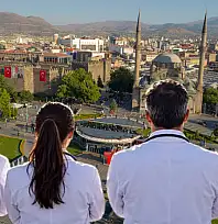 Kayseri'de hastane çalışanlarına 28 Ekim sürprizi!