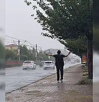 Kayseri'de herkes kaçtı o sadece dans etti