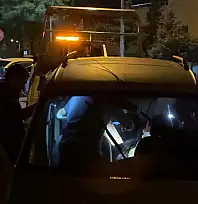 Kayseri'de kaza sonrası kimse buna inanamadı! Yan yatan aracı için herkesi bekletti