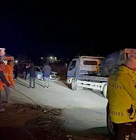 Kayseri'de kaza üstüne kaza: Üniversite öğrencilerini taşıyan otobüs tırla çarpıştı - Yaralılar var!