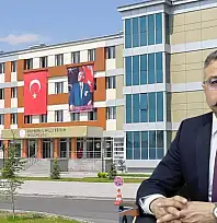 Kayseri'de okullarda 'Cuma namazı' tartışması! Öğretmenin dersine veli mi giriyor?