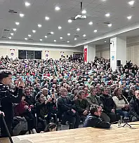 Kayseri'de salon doldu taştı - Aşıklar Şöleni'ne yoğun ilgi!