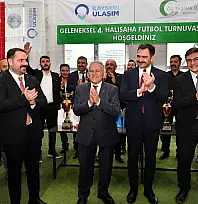 Kayseri'de sözleşme sevinci sahaya taştı: Başkan da tribündeydi