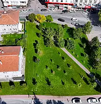 Kayseri'de temizlik mesaisi: Parklar ve tarihi alanlar baştan sona yenileniyor!