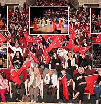 Kayseri'de unutulmaz gece! Türk dünyasının ezgileri salonu coşturdu