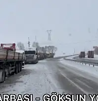 Kayseri'de yoğun kar yağışı sürüyor – İşte yolların son durumu!