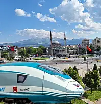 Kayseri'de Yüksek Hızlı Tren için geri sayım sürüyor! İl sayısı 27'ye yükselecek