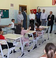 Kayseri kırsalında minik öğrencilerin karne heyecanı!