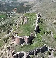 Kayseri'nin dağlarında gizlenen bin yıllık sır: Bu kaleyi kim, neden yaptı?