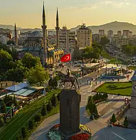 Kayseri'nin kalbindeki 45 sır yeniden açılıyor! Bu yapıların hikâyesini çok az kişi biliyor