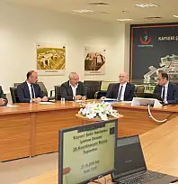 Kayseri Şehir Hastanesi'nde kritik toplantı! Eksikler ve ihtiyaçlar masaya yatırıldı