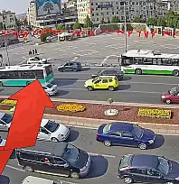 Kayseri trafiğinde hareketlilik sürüyor: Yüzlerce araç daha katıldı!