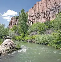 Kayseri'ye 149 kilometre… 382 basamakla iniliyor, gören hayran kalıyor!