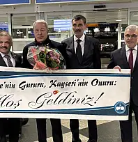 Kayserili gurbetçiler Almanya'da Hulusi Akar'ı karşıladı!