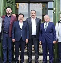 Kayserispor-Bursaspor maçı öncesi aynı masada buluştular