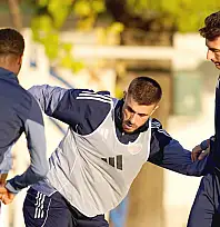 Kayserispor'da bir ayrılık daha! Gözler bu isme çevrildi