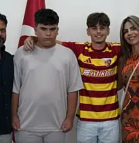 Kayserispor'dan genç oyuncuya büyük adım