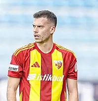 Mesafe tanımıyor, uzaktan yazıyor, Kayserispor kazanıyor!! Milli yıldız takımın yarısına bedel!