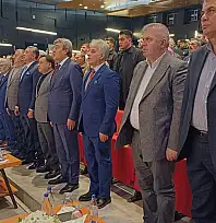 Mobilyacılar Odasında Başkan Sarıkaya yeniden seçilerek güven tazeledi