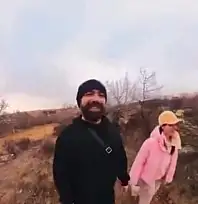 Nevşehir'de turistlerle sokak sohbeti viral oldu: ''TOKİ'de mi oturuyorsunuz?''