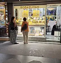 Piyasalarda çifte sinyal: Küresel kriz ve TÜİK rakamları öncesi İslam Memiş'ten uyarı!