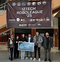 Tomarza'dan İzmir'e teknoloji çıkarması: Gençler RoboLeague'de ilk 8'e girdi