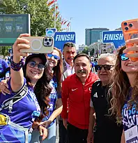 Vali Gökmen Çiçek'in elinden aldılar! Kayseri'de ödül heyecanı