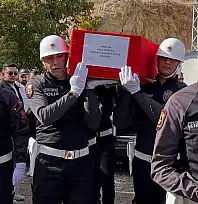 Van'da hayatını kaybeden polis memuru Kayseri'de toprağa verildi