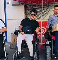 Yazar Ekiz'den Çorapçı Kral'a anlamlı destek!