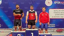 Kayserili genç ağırlığını koydu! Madalyayla döndü