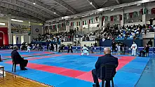 Kayserili sporcular da oradaydı! 600 karateci madalya için yarıştı