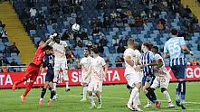Kayserispor'un efsanesi futbolu bıraktı!