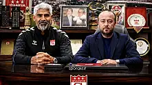 Servet Çetin mi, İsmet Taşdemir mi? Sivasspor'da karar verildi
