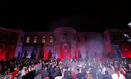 Büyükkılıç çifti 30 Ağustos coşkusuna eşlik etti!