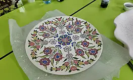KAYMEK'te çini sanatı yeniden hayat buluyor