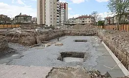 Melikgazi Belediyesi'nde kentsel dönüşüm atağı! İlk kazma vuruldu