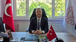 Kayseri'de görevinden ayrılan ilçe müdürü duygulandırdı!