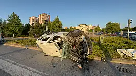 Kayseri'de hafif ticari araç ile otomobil çarpıştı: 4 yaralı